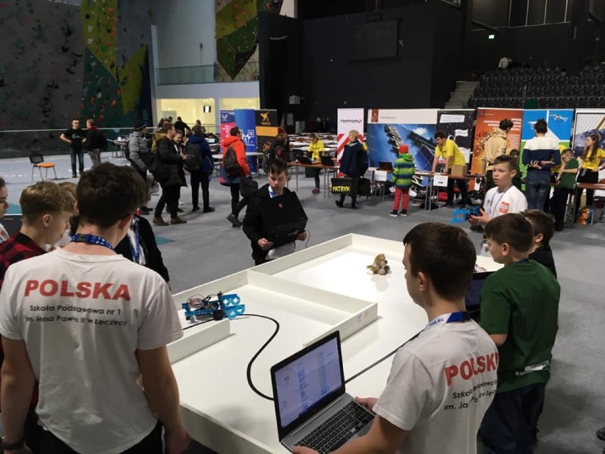 Drugie miejsce w XII Międzynarodowym Turnieju Robotów Sumo Challenge dla SP nr 1