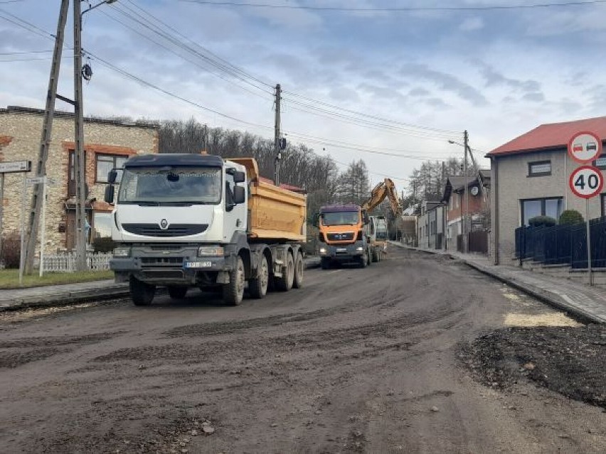 Trwa przebudowa drogi wojewódzkiej 486 w Działoszynie