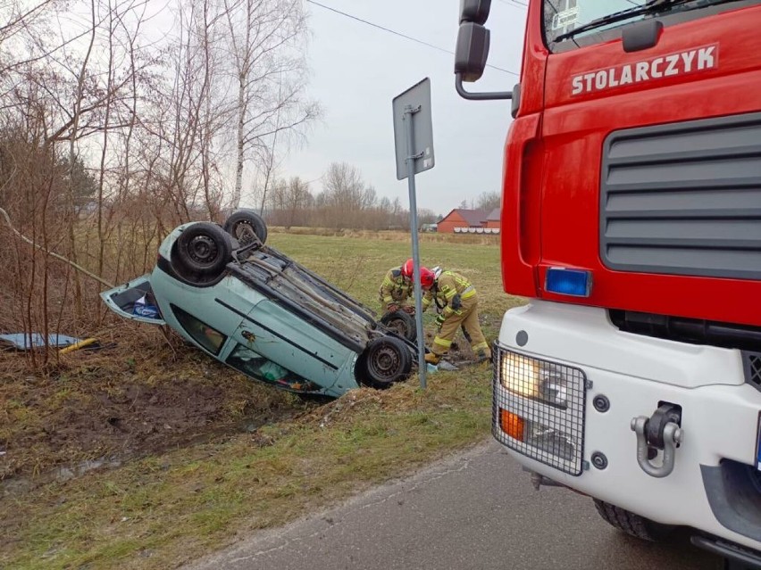 Do wypadku doszło na drodze powiatowej w Gruszowie Wielkim.