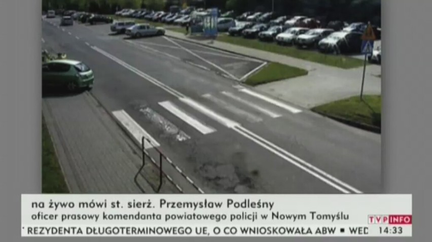 Wypadek w Nowym Tomyślu: auto wjechało w grupę...