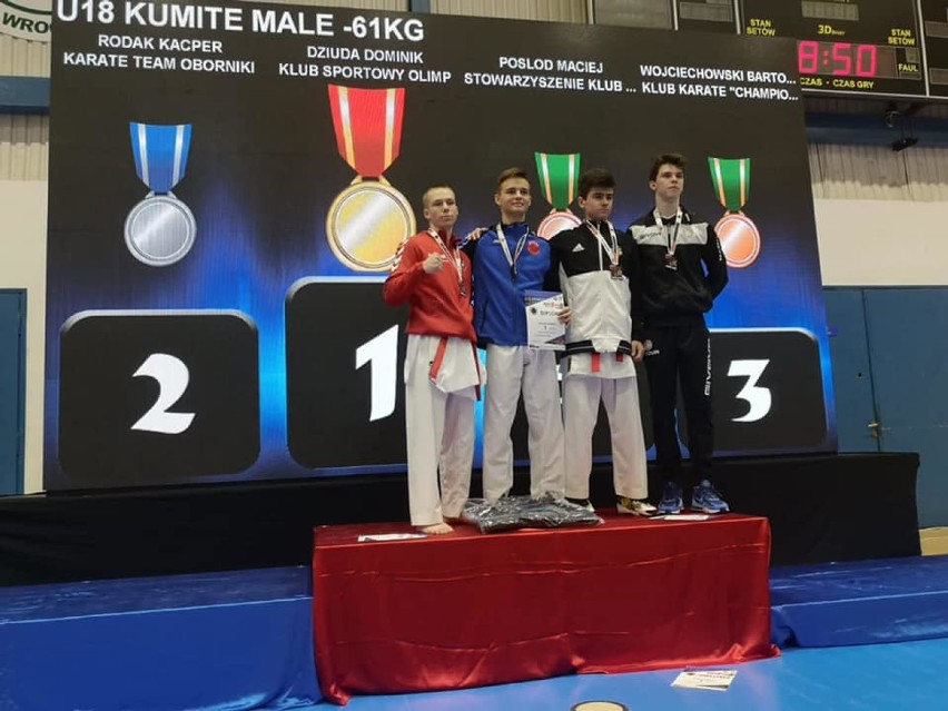 Oborniccy karatecy wrócili z Wrocławia z medalami