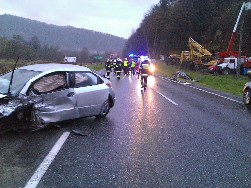 Wypadek w Witowicach. Siedem osób rannych [ZDJĘCIA]