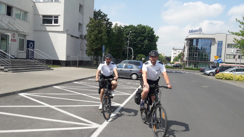 Policyjne patrole na rowerach w Piotrkowie