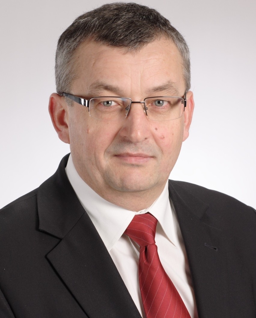 Andrzej Adamczyk. 52 lata, parlamentarzysta
Krzeszowice,...