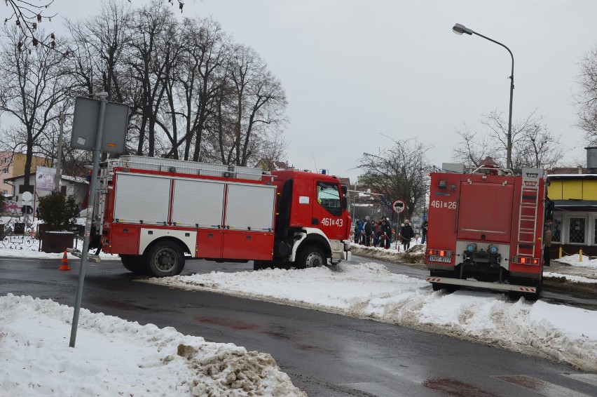 Na skrzyżowaniu ul. Prudnickiej i Mickiewicza w Nysie...