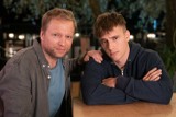 Jaki ojciec, taki syn. Maciej Stuhr i Maciej Musiał w komedii gangsterskiej "Fuks 2" od 12 stycznia 2024 roku w kinach 