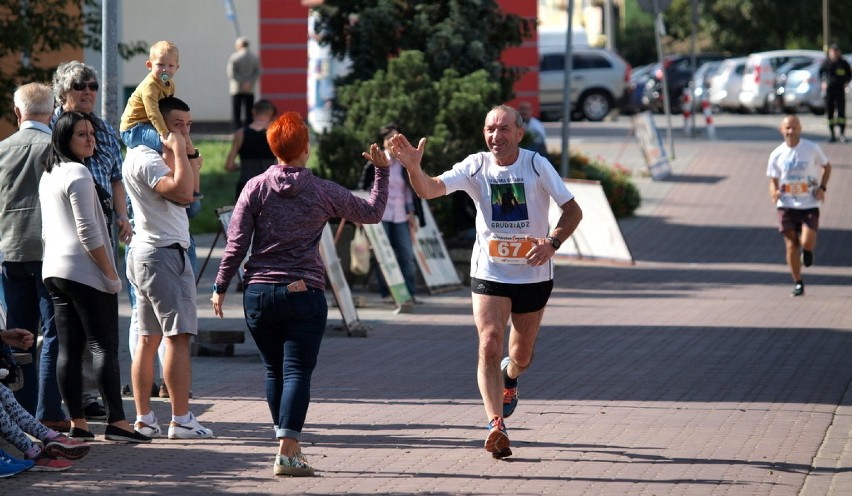 W niedzielę odbył się V Półmaraton Mondi z Chełmna do...