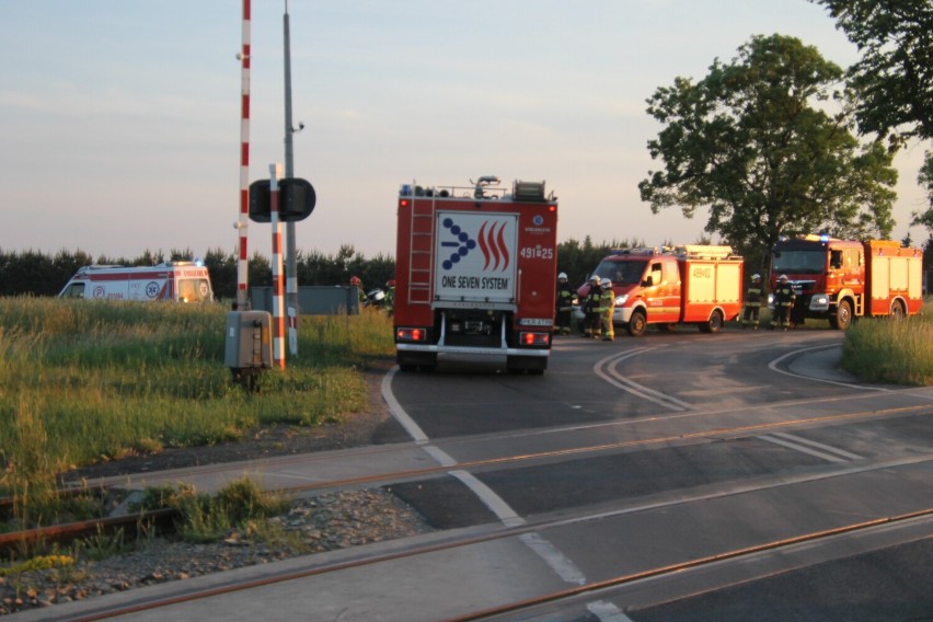 Motocyklista najechał na zanieczyszczoną powierzchnię i stracił panowanie nad pojazdem [ZDJĘCIA]