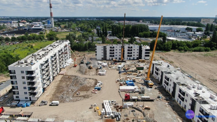 Tak wygląda budowa bloków na ul. Celulozowej we Włocławku. Zdjęcia z lotu ptaka