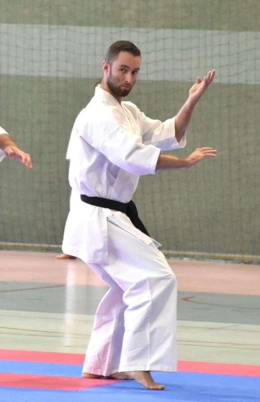 Zawodnik z Malborka wicemistrzem Polski seniorów w kyokushin karate