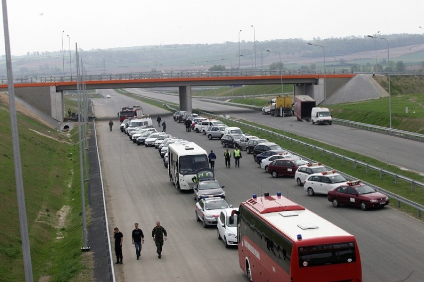 Dramat na budowanej drodze ekspresowej S3 pod Legnicą [ZDJĘCIA]