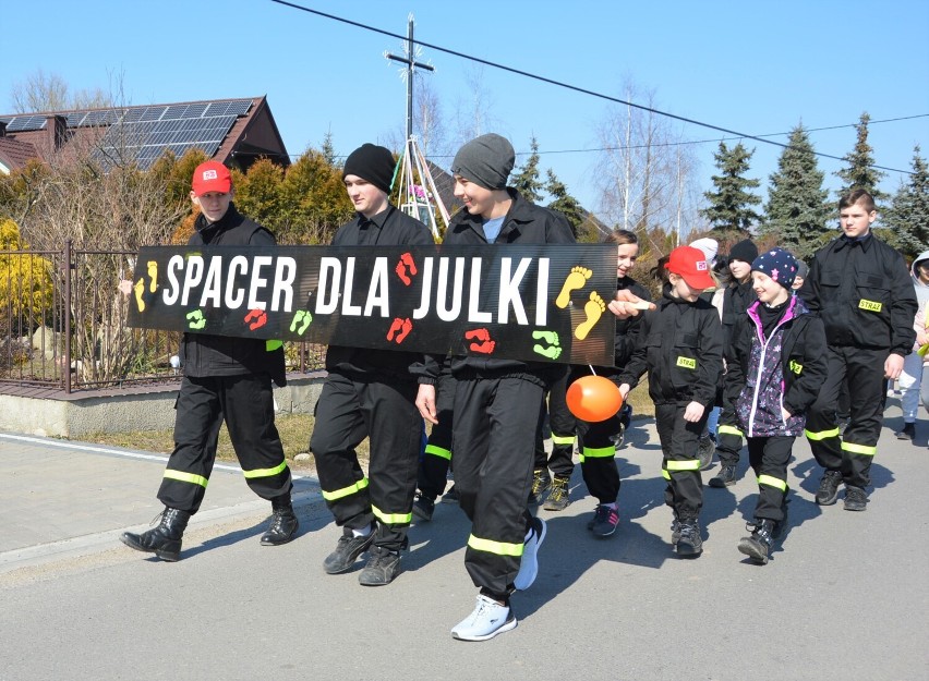 Spacer z balonami dla Julii Jezierskiej w Michałowie i...