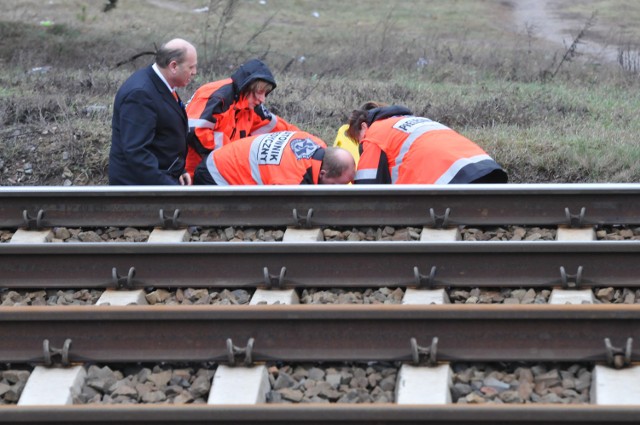 Mężczyzna po potrąceniu przez pociąg zginął na miejscu.