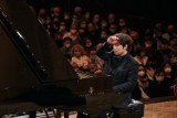 Reżyser rodem z Sieradza Jakub Piątek pokazał Konkurs Chopinowski od podszewki. Premiera filmu „Pianoforte” 16 lutego ZDJĘCIA, TRAILER