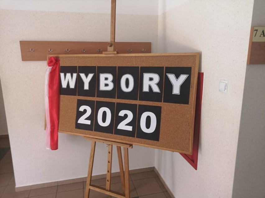 Mieszkańcy Nowego Tomyśla oddawali swe głosy w wyborach prezydenckich [ZDJĘCIA]