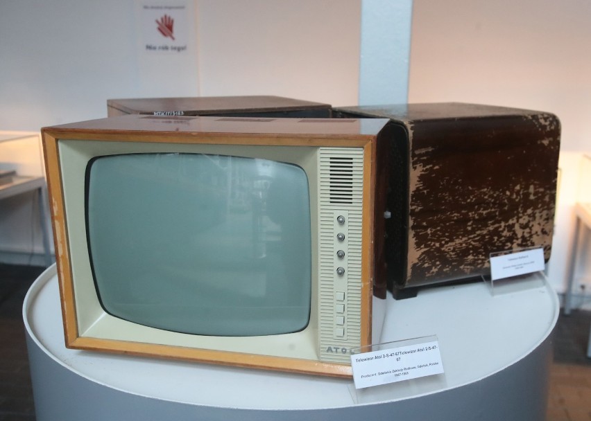 Od dziś w Muzeum Techniki i Komunikacji - Zajezdnia Sztuki w Szczecinie można zobaczyć sprzęt, jakim kiedyś pracowali dziennikarze! ZDJĘCIA