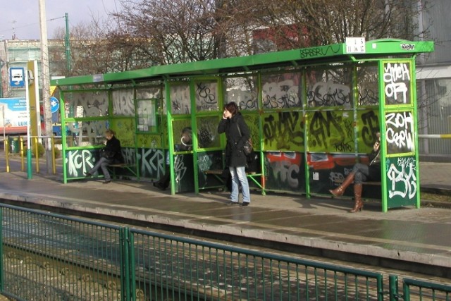 Tylko w zeszłym roku usunięcie skutków wandalizmu na ...