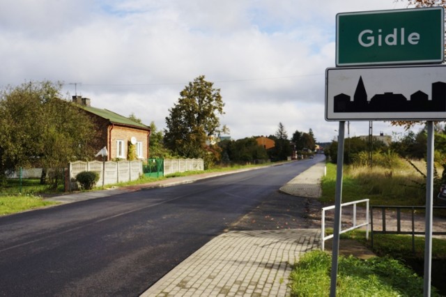Radomszczański: Przebudowa dróg w Ochotniku, Masłowicach, Gidlach i Przedborzu zakończona