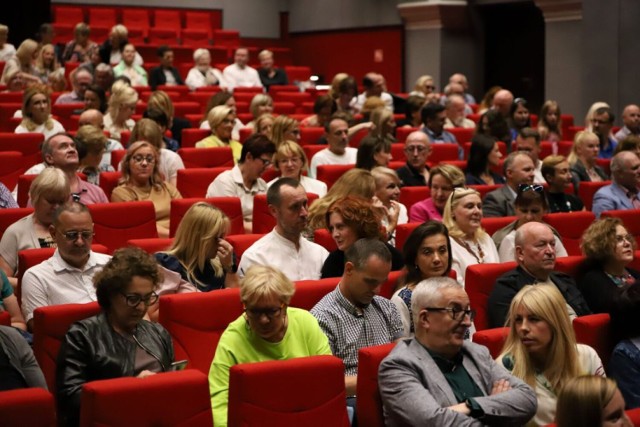 Brazylijskie rytmy w Kaliszu. Koncert Doroty Miśkiewicz i Toninho Horty