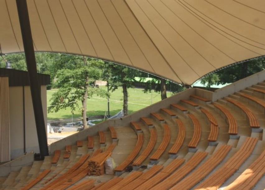 Żywiec: Amfiteatr pod Grojcem - piknik a później uroczyste otwarcie