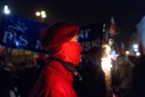 Nocny marsz PiS i jego sympatyków z okazji Święta Niepodległości [ZDJĘCIA]