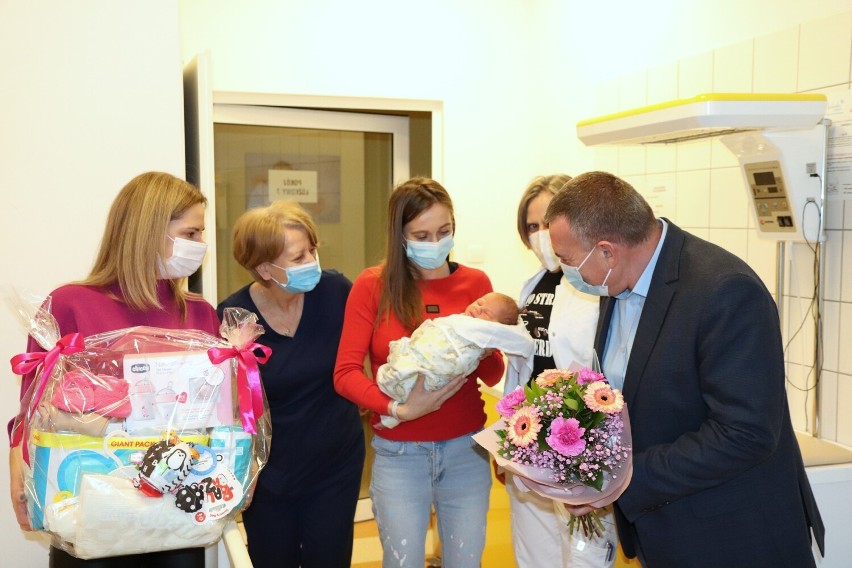 Pierwsze dziecko urodzone w tym roku w grodziskim szpitalu to dziewczynka! 