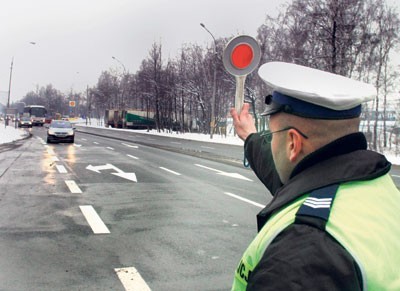 Nim kierowca utraci prawo jazdy, będzie musiał w ciągu 5 lat uzbierać 48 punktów karnych