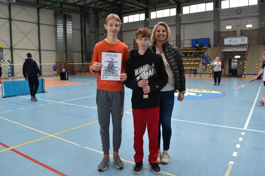 W Gniewie rozgrywano mecze o awans do Finału Wojewódzkiego w Badmintonie