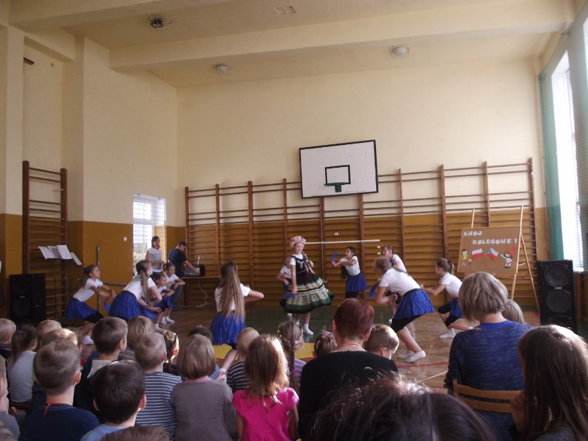 Jesienne spotkanie z czeskim folklorem w Niezdowie