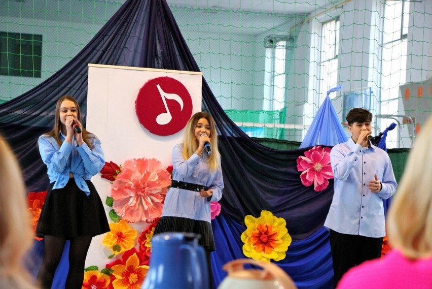 Konkurs o Bursztynową Nutkę w Kołobrzegu. Śpiewały utalentowane dzieci i młodzież