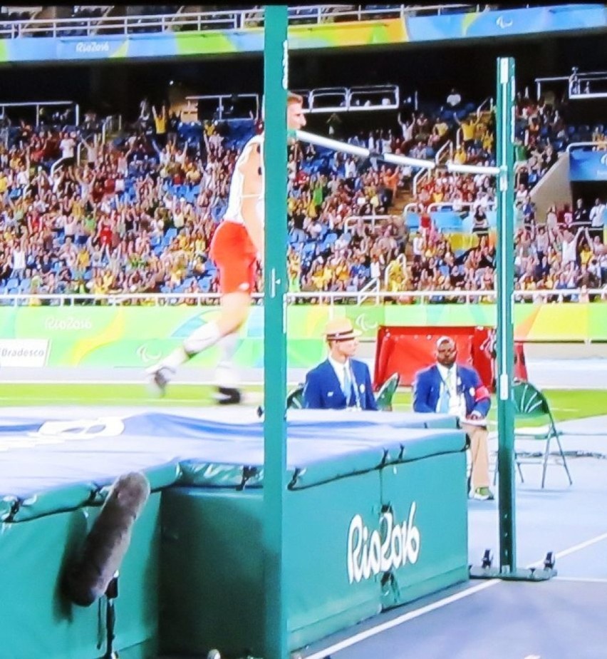 Maciej Lepiato skakał najwyżej i obronił olimpijskie złoto