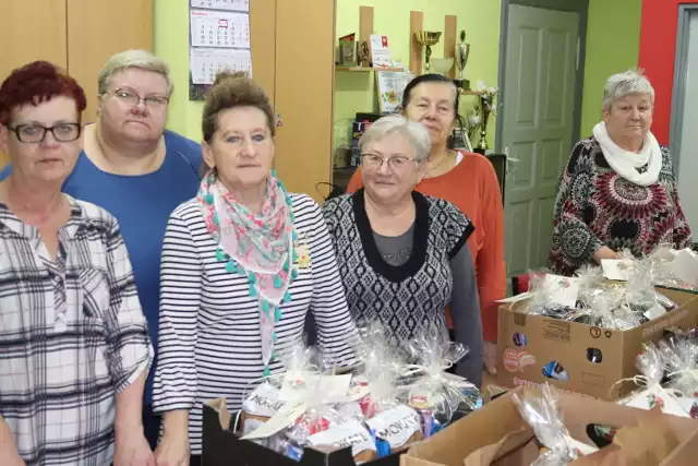 Te panie dzielą się dobrocią z innymi. Zorganizowały piękną, przedświąteczną akcję