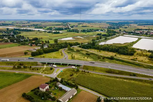 Węzeł Piaski Wschód na skrzyżowaniu S12 z przyszłą S17