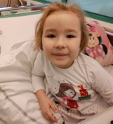 6-letnia Kornelia Polaszewska chorująca na białaczkę potrzebuje krwi. Większość z nas może jej pomóc!