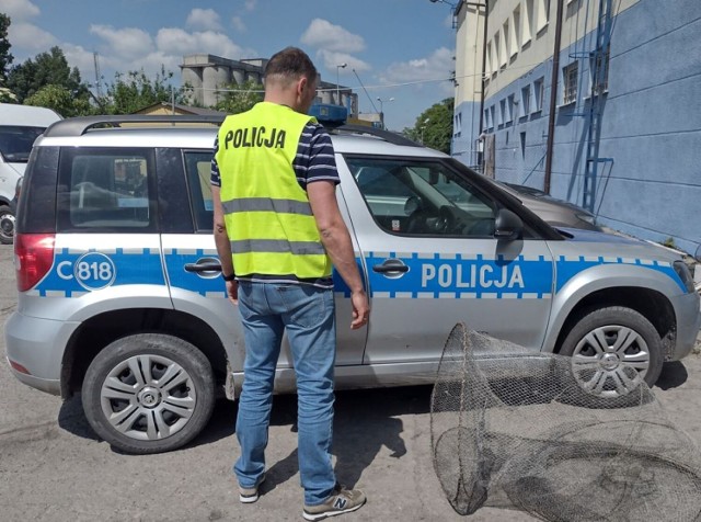 Mężczyźni usłyszeli już zarzuty. Grozi im kara do 2 lat pozbawienia wolności. Sprzęt, za pomocą którego kłusowali ulega przepadkowi