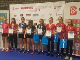 Indywidualne Mistrzostwa Polski Młodzików w Badmintonie. Suwalska młodzież wraca z brązowym medalem