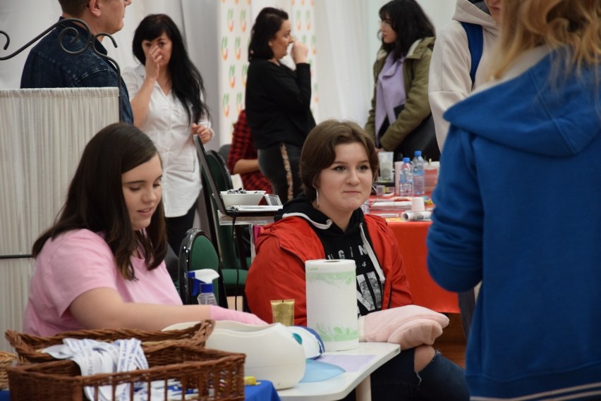 Targi edukacyjne w cieniu epidemii. Tłumów nie było [ZDJĘCIA]