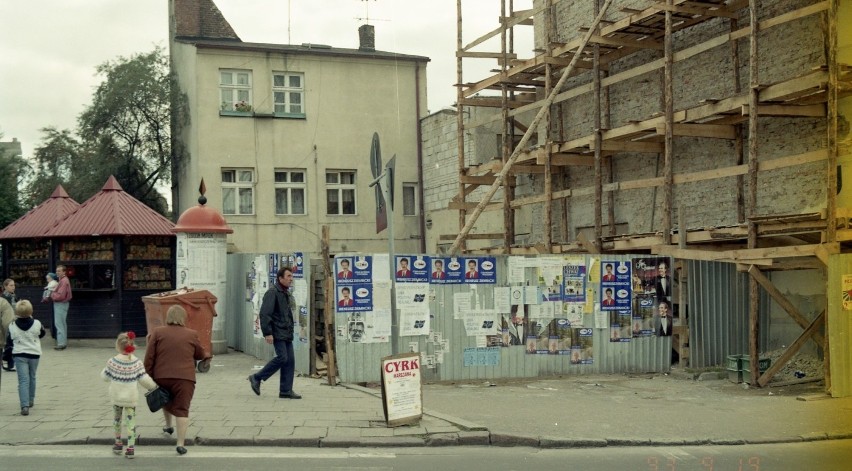 Stargard sprzed 20 lat. Mamy na zdjęciach kioski! Zobaczcie jak wyglądało centrum miasta 