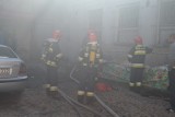 Pożar na ul. Brzeskiej. Mieszkańcy ewakuowani [zdjęcia, wideo]