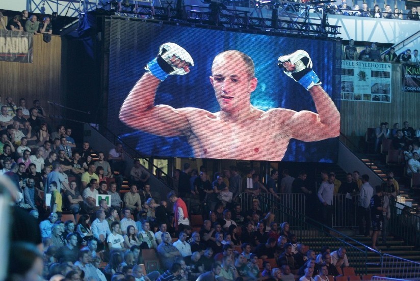 Gala MMA Katowice [ZDJĘCIA]: Hardkorowy Koksu vs. Marcin Najman [RELACJA WIDEO]