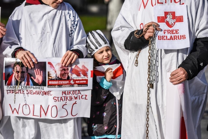 Protestowali w Sopocie, by Łukaszenka uwolnił Andżelikę...