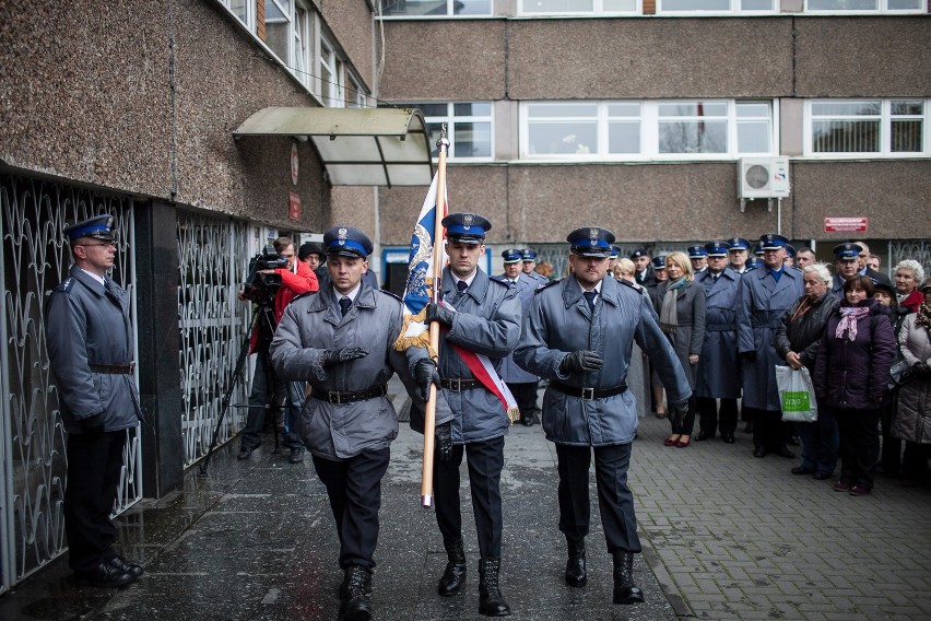 Policja w Łodzi upamiętniła ofiary zbrodni Katyńskiej [ZDJĘCIA]