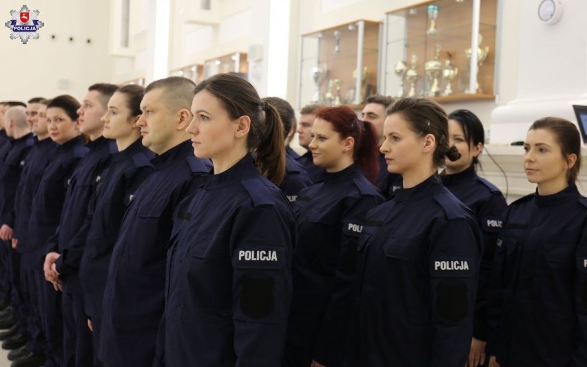 Nowi policjanci lubelskiego garnizonu. Zobacz zdjęcia i film ze ślubowania 