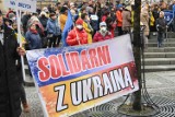 Manifestacja Wałbrzych - Ukraina przed ratuszem na Placu Magistrackim ZOBACZCIE ZDJĘCIA