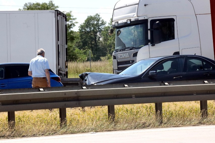 Dwa wypadki na Autostradzie A4 na wysokości Legnicy, zobaczcie zdjęcia