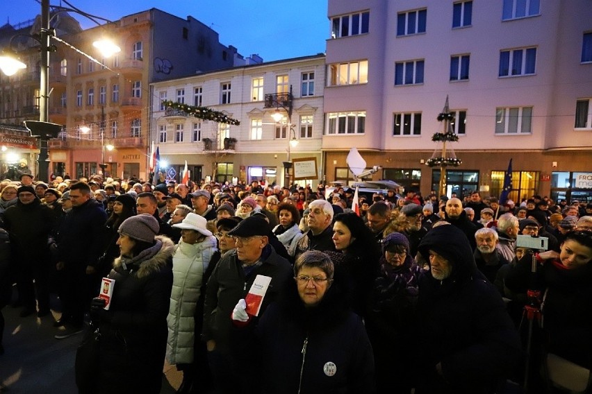 - W ostatnich dniach mamy do czynienia z bezprecedensową...