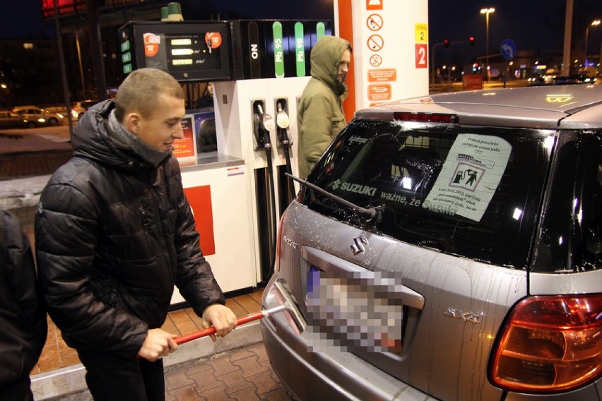 Protest kierowców przeciwko wysokiej cenie paliwa