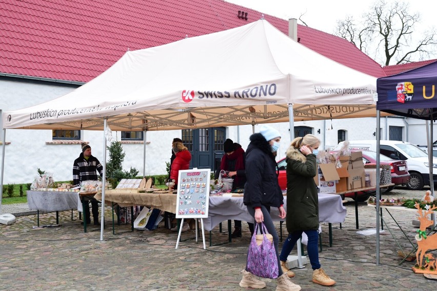 Targ Śniadaniowy w Folwarku Zamkowym w Żarach