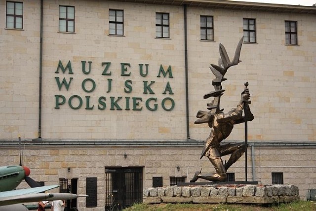 Wejście do budynku Muzeum. fot. Tomasz Hens