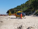 Jastrzębia Góra: plażowicze wyciągnęli z morza 16-latka, natychmiast przystąpili do reanimacji | ZDJĘCIA, NADMORSKA KRONIKA POLICYJNA